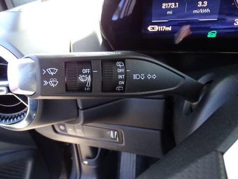 Certified 2025 Chevrolet Equinox EV LT FWD image 16