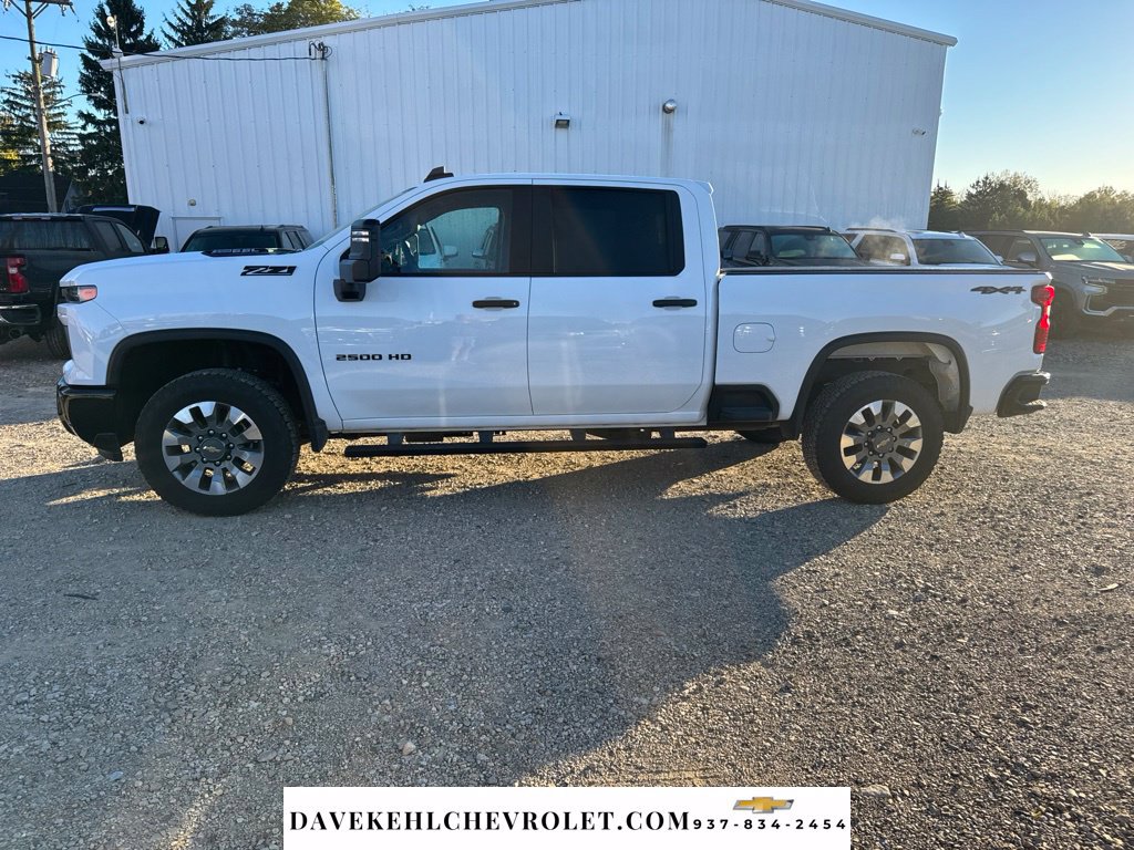 Used 2026 Chevrolet Silverado 2500 Custom w/ Custom Value Package AWD/4WD image 4