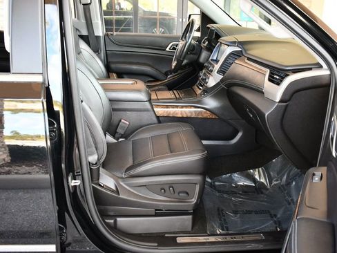 Used 2018 GMC Yukon Denali w/ Denali Ultimate Package image 44
