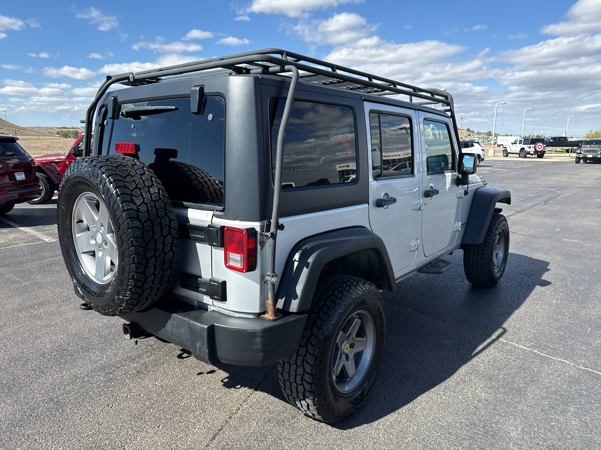 Used 2011 Jeep Wrangler Unlimited Rubicon w/ Trailer Tow Group AWD/4WD image 5