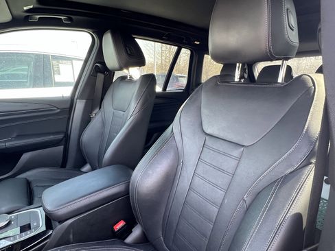 Used 2022 BMW X3 xDrive30i w/ M Sport Package 2 image 16