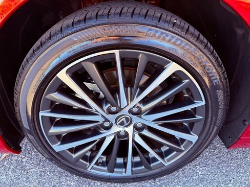 Certified 2025 Lexus ES 350 w/ Premium Package image 15