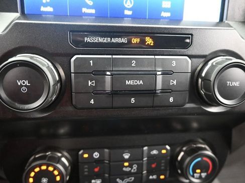 Used 2020 Ford F150 Raptor w/ Equipment Group 801A Mid AWD/4WD image 39