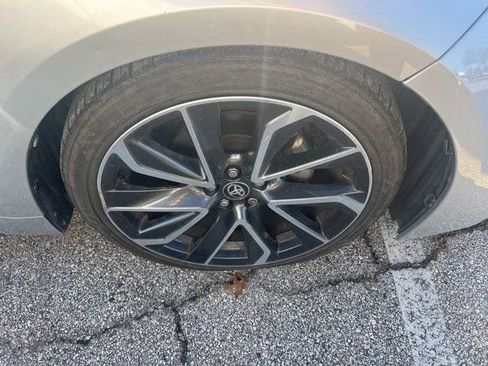 Used 2020 Toyota Corolla SE image 9