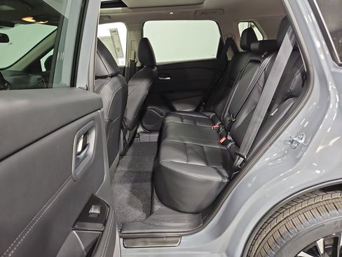 New 2026 Nissan Rogue SV image 24