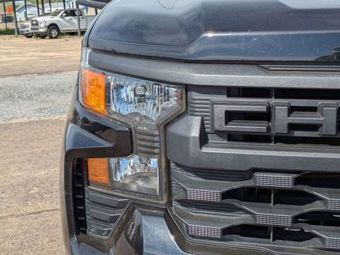Used 2024 Chevrolet Silverado 1500 Custom Trail Boss AWD/4WD image 10