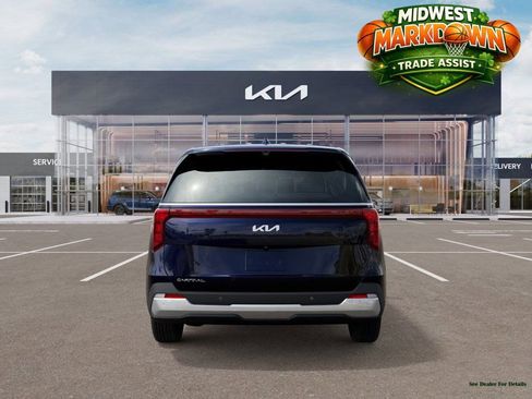 New 2026 Kia Carnival EX image 5