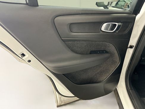 Used 2023 Volvo C40 P8 Recharge Plus w/ Climate Package AWD/4WD image 28