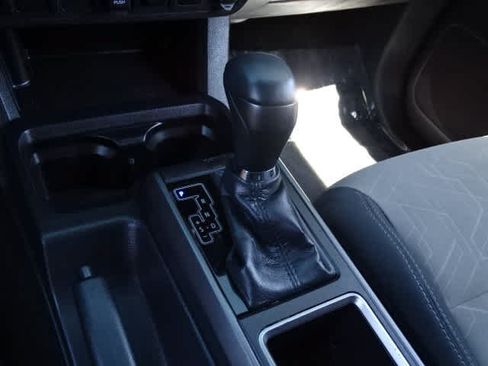Used 2023 Toyota Tacoma TRD Off-Road AWD/4WD image 33
