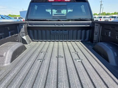 New 2026 GMC Sierra 3500 SLE w/ SLE Value Package AWD/4WD image 6
