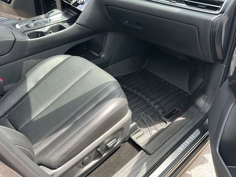 Used 2025 INFINITI QX60 Luxe FWD image 31