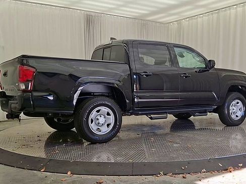 Certified 2022 Toyota Tacoma SR image 7