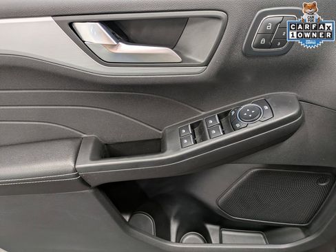 Used 2023 Ford Escape Platinum FWD image 10