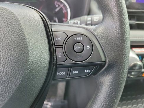 Certified 2025 Toyota RAV4 XLE image 19