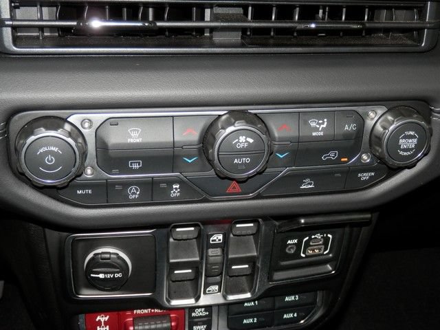 Used 2026 Jeep Gladiator Rubicon AWD/4WD image 31
