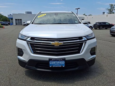 Certified 2023 Chevrolet Traverse LT AWD/4WD image 2
