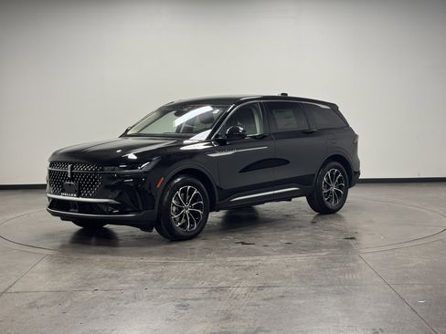 New 2026 Lincoln Nautilus Premier image 4