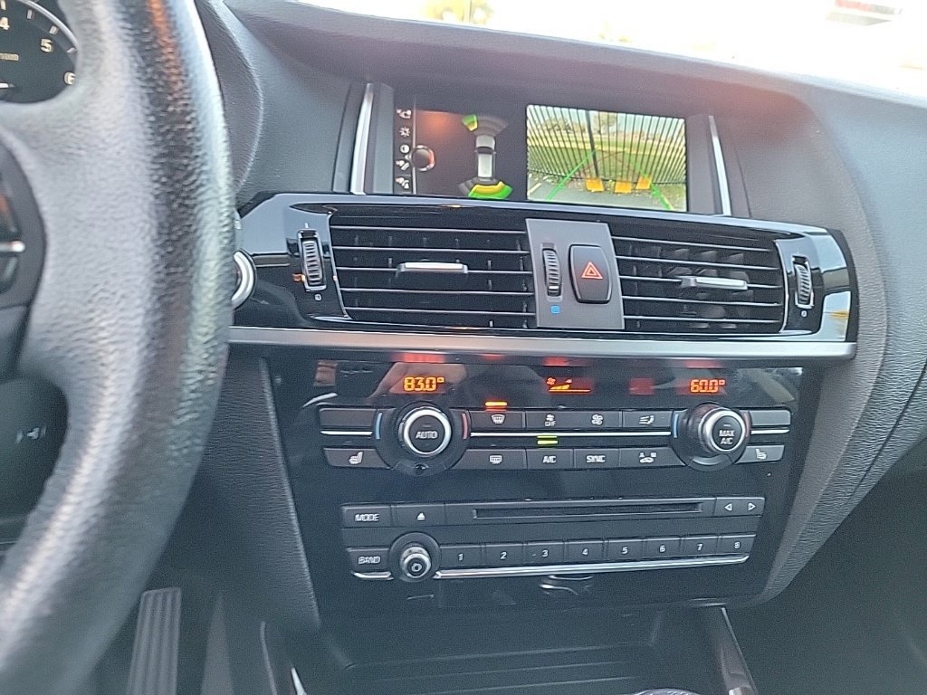Used 2017 BMW X3 xDrive28i AWD/4WD image 9