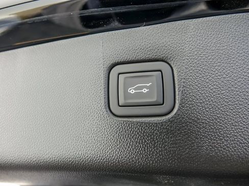 New 2026 Chevrolet Blazer LT w/ Sound & Technology Package image 9