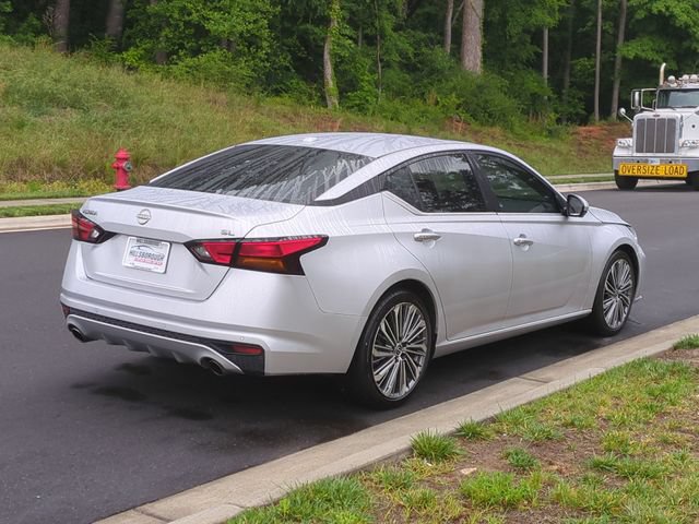Used 2023 Nissan Altima 2.5 SL FWD image 13