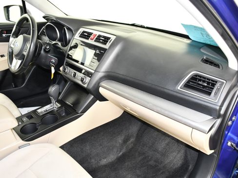 Used 2015 Subaru Legacy 2.5i Premium w/ Moonroof Package AWD/4WD image 39