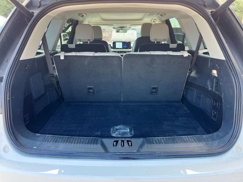 Used 2025 Lincoln Aviator Reserve w/ Illumination Package AWD/4WD image 28
