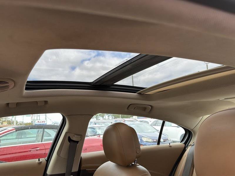 Used 2014 Buick LaCrosse Leather w/ Driver Confidence Package AWD/4WD image 23