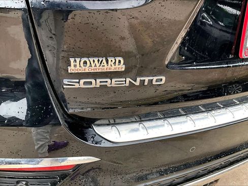 Used 2020 Kia Sorento SX image 31