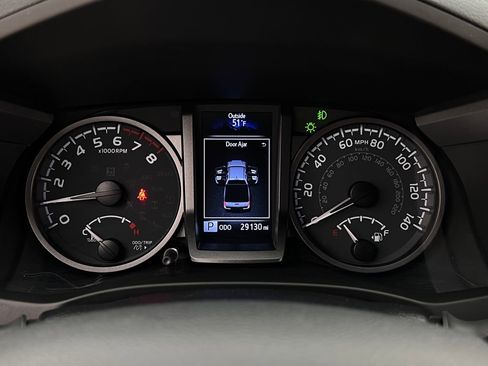 Used 2023 Toyota Tacoma TRD Sport image 18