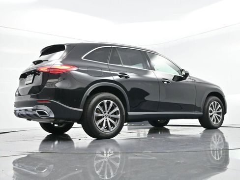 Used 2024 Mercedes-Benz GLC 300 4MATIC image 46