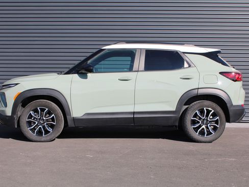 Used 2024 Chevrolet TrailBlazer ACTIV w/ Driver Confidence Package image 9