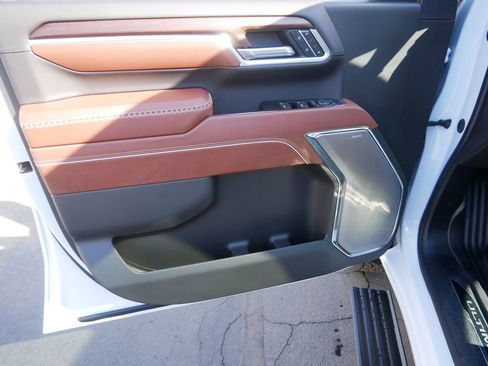 New 2026 GMC Sierra 3500 Denali Ultimate image 6