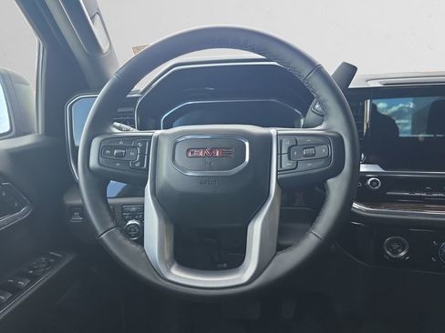 Used 2024 GMC Sierra 1500 Elevation image 13