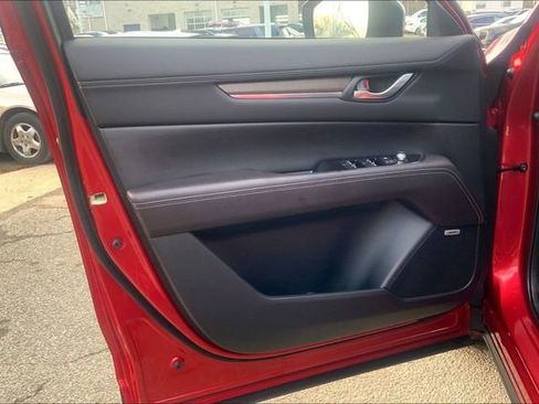 Used 2024 MAZDA CX-5 Signature image 18