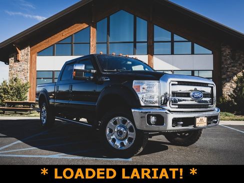Used 2016 Ford F350 Lariat image 1