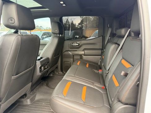 Used 2020 GMC Sierra 1500 AT4 w/ AT4 Premium Package image 17