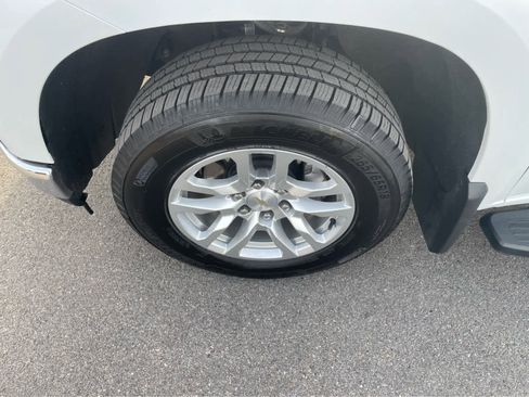 Used 2022 Chevrolet Silverado 1500 LT w/ Bed Protection Package image 9