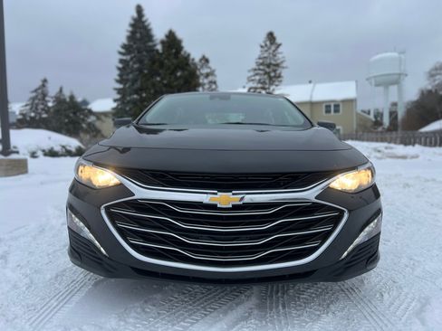 Used 2023 Chevrolet Malibu LT image 14