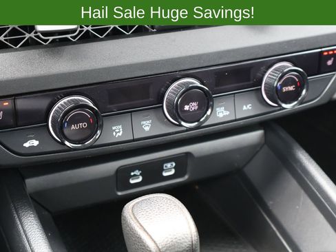Used 2024 Honda Accord EX image 19