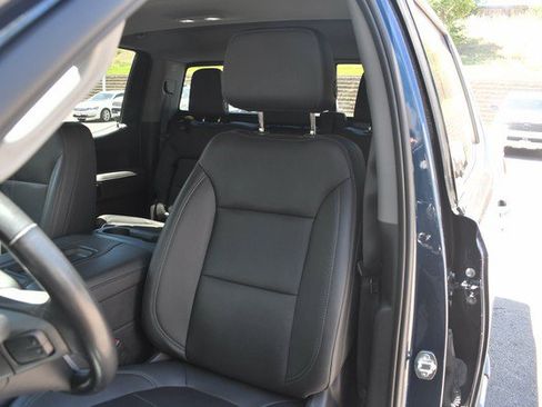 Used 2022 GMC Sierra 1500 SLT w/ SLT Premium Package AWD/4WD image 17