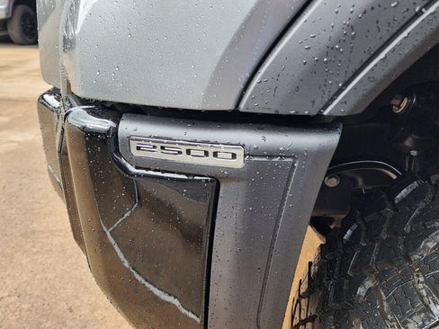 New 2026 GMC Sierra 2500 AT4X image 11