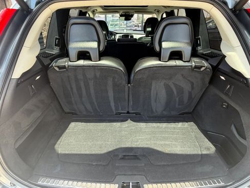 Used 2017 Volvo XC90 T8 Inscription w/ Luxury Package AWD/4WD image 31