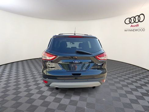 Used 2013 Ford Escape Titanium w/ Parking Technology Pkg AWD/4WD image 5