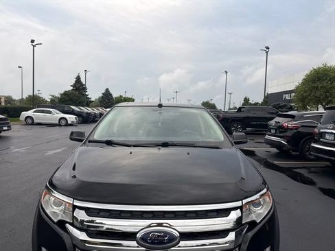 Used 2014 Ford Edge Limited w/ Equipment Group 302A AWD/4WD image 4