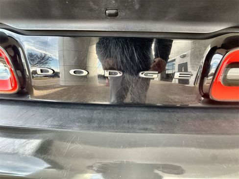 Used 2019 Dodge Challenger SXT w/ Blacktop Package image 29