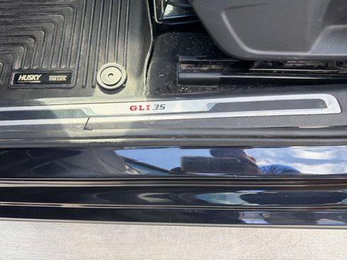 Used 2019 Volkswagen Jetta GLI FWD image 14