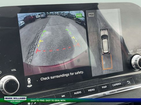 Used 2023 Mitsubishi Outlander SEL image 21