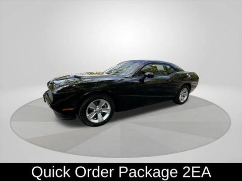 Certified 2023 Dodge Challenger SXT RWD image 3