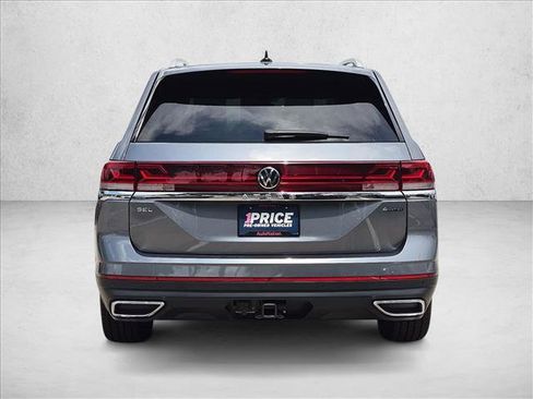 Used 2024 Volkswagen Atlas SEL AWD/4WD image 7