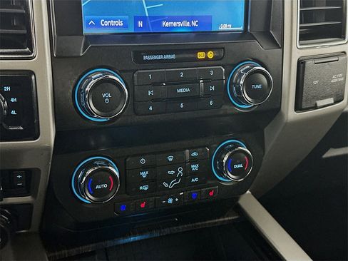 Used 2020 Ford F250 Lariat w/ Tremor Off-Road Package image 18